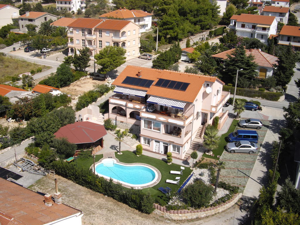 Apartments Stengl Barbat na Rabu Exterior foto